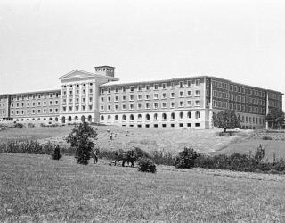 Imágenes del Centro en los sus orígenes