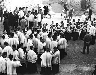 1947, Ceremonia de colocación de la primera piedra del Centro Borja