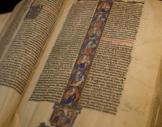 Biblia, inicios siglo XIII